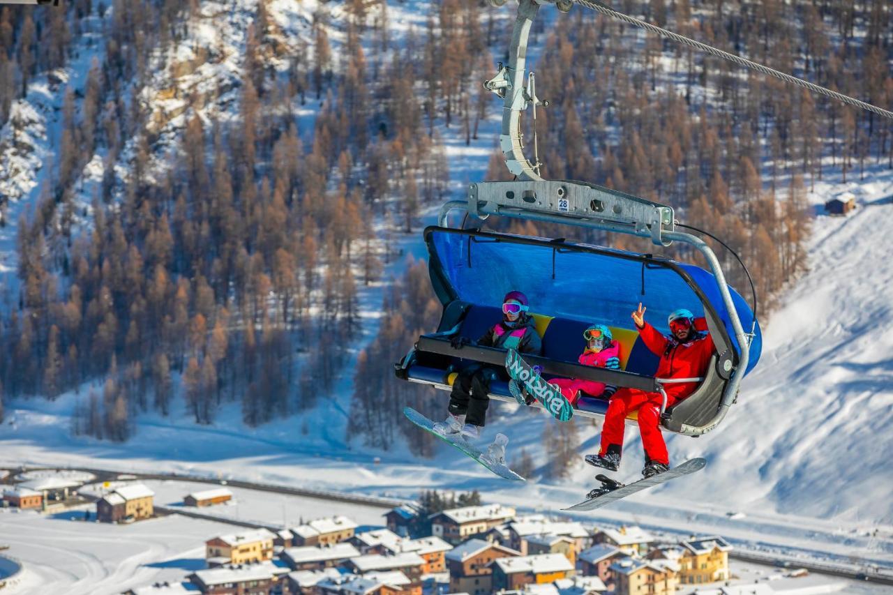 Martina Ski In - Ski Out Mt 50 - Happy Rentals Livigno Extérieur photo
