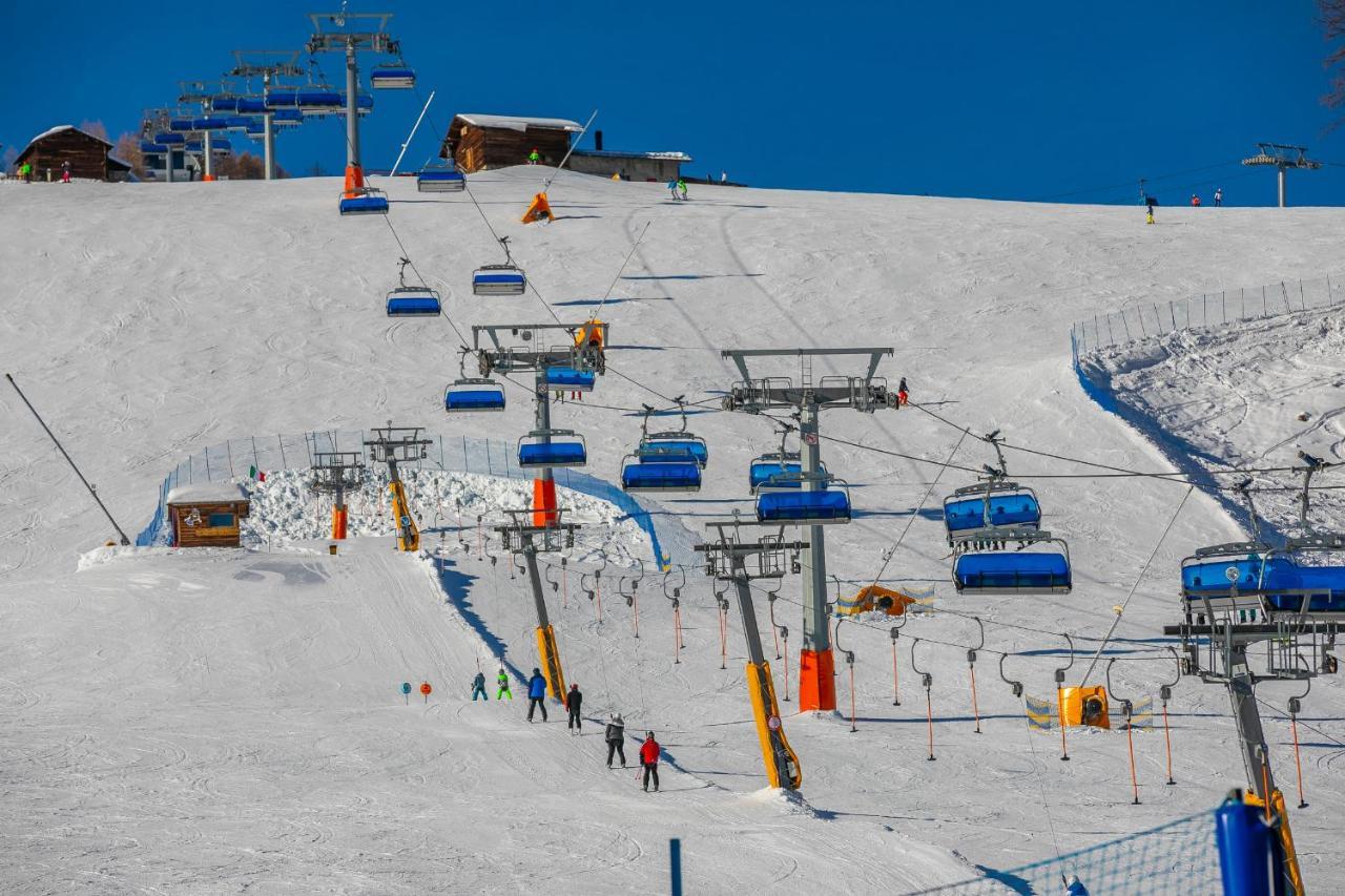 Martina Ski In - Ski Out Mt 50 - Happy Rentals Livigno Extérieur photo