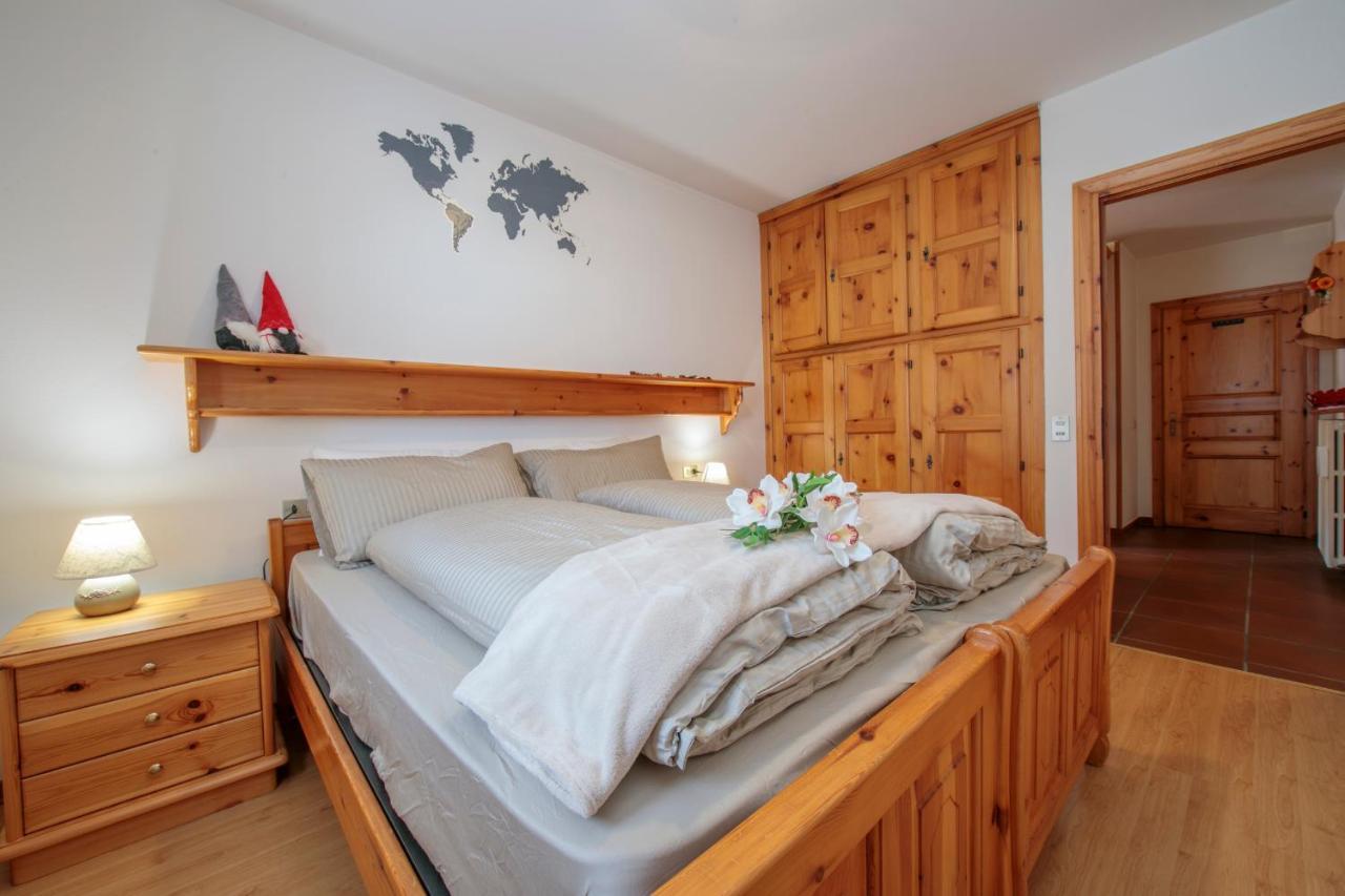 Martina Ski In - Ski Out Mt 50 - Happy Rentals Livigno Extérieur photo